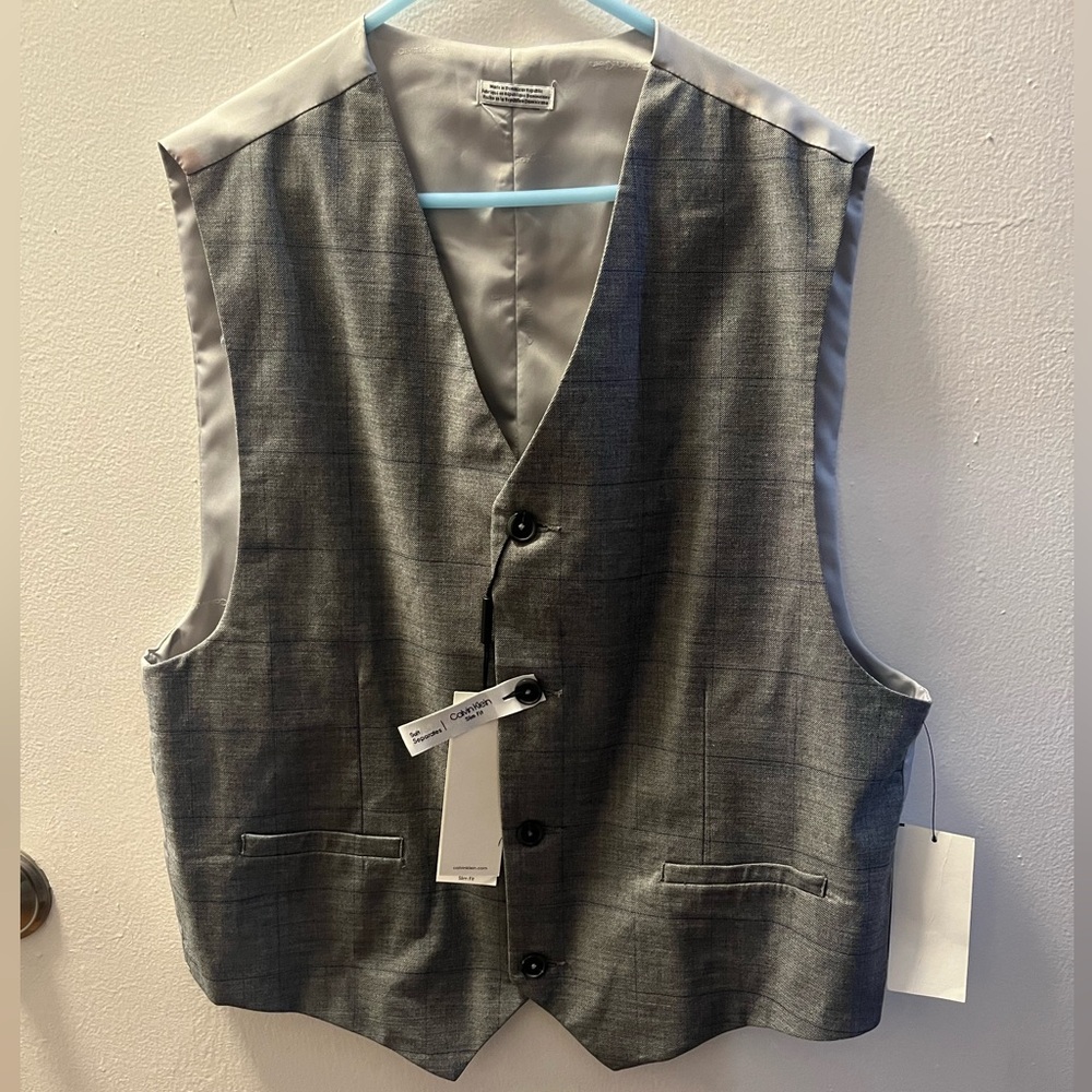 Calvin Klein Boys Grey Vest (Suit Separate) XL 18/20